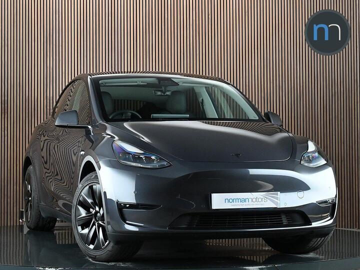Tesla Model Y (Dual Motor) Long Range Auto 4WDE 5dr Tesla Model Y (Dual Motor) Long Range Auto 4WDE 5dr