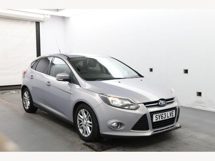Ford Focus 1.6T EcoBoost Titanium Euro 5 (s/s) 5dr