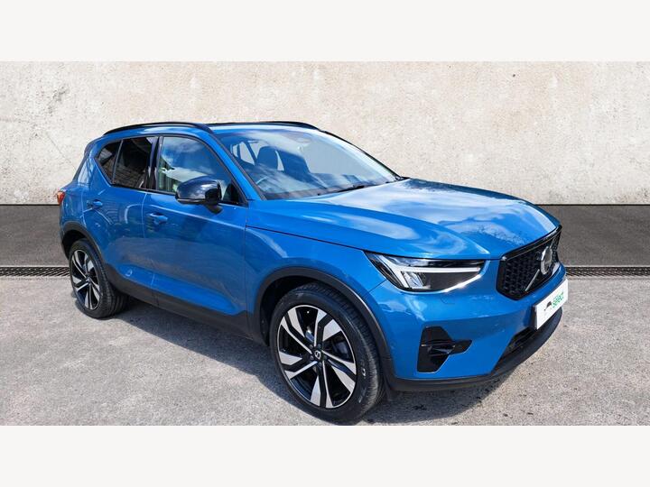 Volvo XC40 2.0 B4 MHEV Ultimate DCT Auto Euro 6 (s/s) 5dr