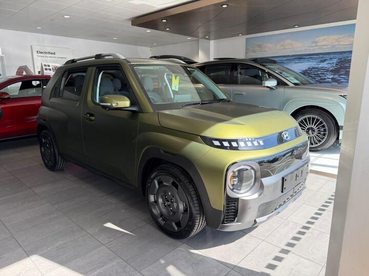 Hyundai INSTER Long Range 49kWh Cross Auto 5dr