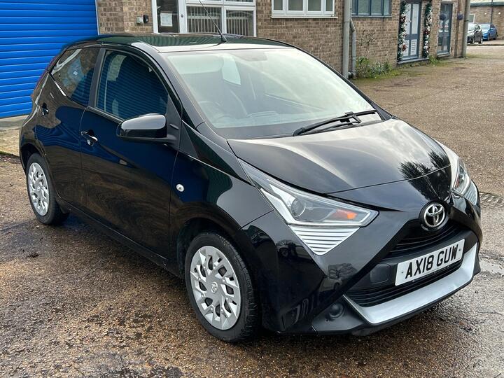 Toyota AYGO 1.0 VVT-i X-play Euro 6 5dr