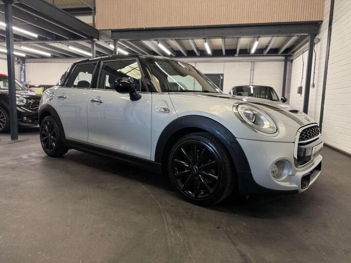 MINI Hatch 2.0 Cooper SD Euro 6 (s/s) 5dr