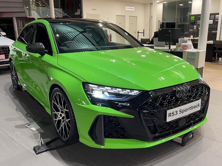 Audi RS3 2.5 TFSI Carbon Vorsprung Sportback S Tronic Quattro Euro 6 (s/s) 5dr