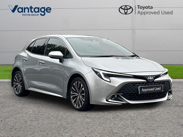 Toyota Corolla 1.8 VVT-h Design CVT Euro 6 (s/s) 5dr