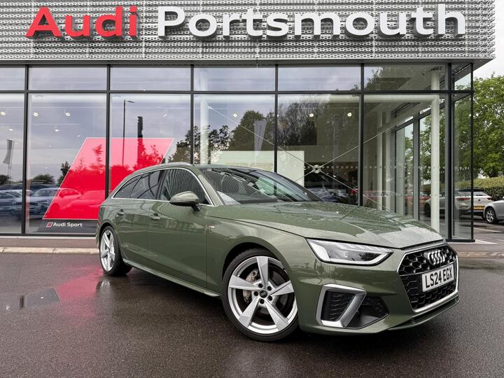 Audi A4 Avant 2.0 TFSI 40 S Line S Tronic Euro 6 (s/s) 5dr Audi A4 Avant 2.0 TFSI 40 S Line S Tronic Euro 6 (s/s) 5dr