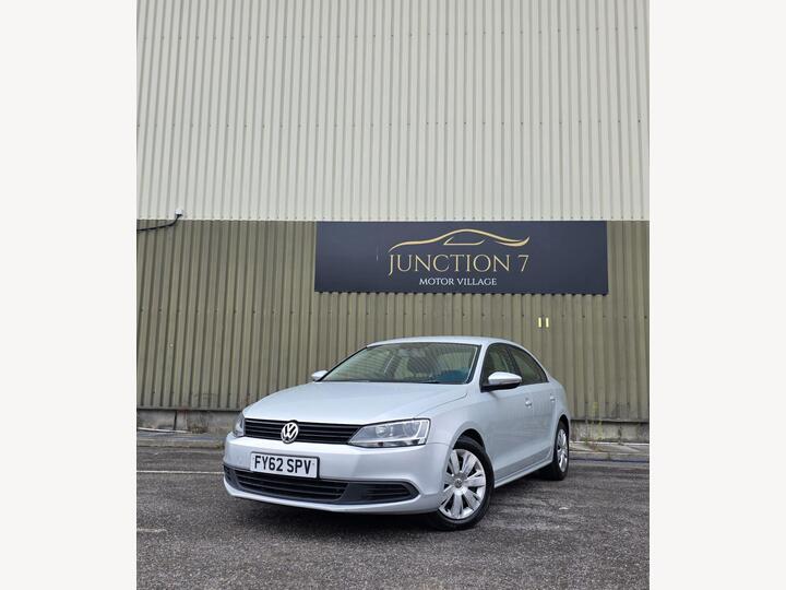 Volkswagen Jetta 1.6 TDI BlueMotion Tech S Euro 5 (s/s) 4dr