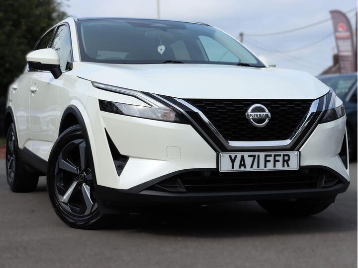 Nissan Qashqai 1.3 DIG-T MHEV N-Connecta XTRON Euro 6 (s/s) 5dr