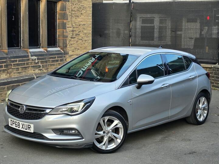 Vauxhall Astra 1.4i Turbo SRi Nav Euro 6 5dr