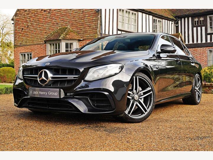 Mercedes-Benz E-CLASS 4.0 E63 V8 BiTurbo AMG SpdS MCT 4MATIC+ Euro 6 (s/s) 4dr Mercedes-Benz E-CLASS 4.0 E63 V8 BiTurbo AMG SpdS MCT 4MATIC+ Euro 6 (s/s) 4dr