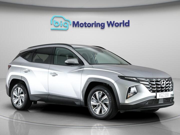 Hyundai TUCSON 1.6 T-GDi SE Connect Euro 6 (s/s) 5dr Hyundai TUCSON 1.6 T-GDi SE Connect Euro 6 (s/s) 5dr