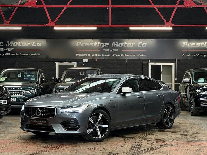 Volvo S90 2.0h T8 Twin Engine 10.4kWh R-Design Pro Auto AWD Euro 6 (s/s) 4dr