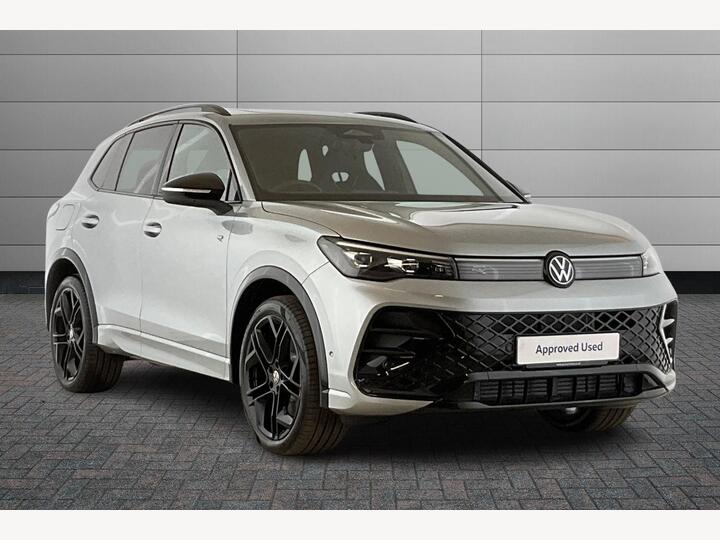 Volkswagen Tiguan 2.0 TDI R-Line DSG Euro 6 (s/s) 5dr