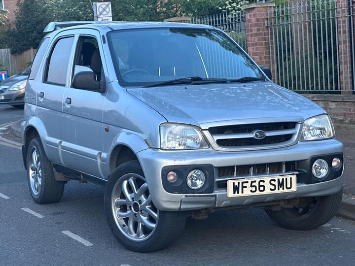 Daihatsu Terios 1.3 Sport Ecosse 5dr Daihatsu Terios 1.3 Sport Ecosse 5dr