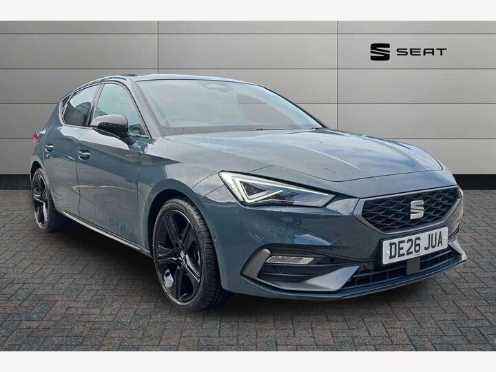 SEAT Leon 1.5 TSI FR Black Edition Euro 6 (s/s) 5dr