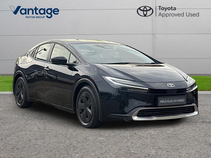 Toyota Prius 2.0 13.6kWh Design CVT Euro 6 (s/s) 5dr Toyota Prius 2.0 13.6kWh Design CVT Euro 6 (s/s) 5dr