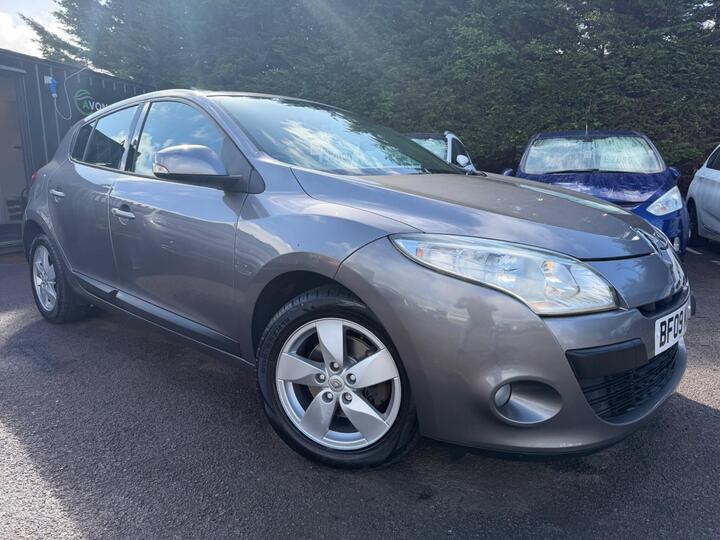 Renault Megane 1.6 16V Dynamique Euro 5 5dr