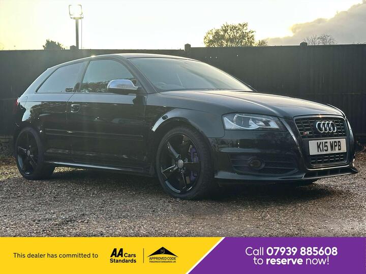 Audi A3 2.0 TFSI Black Edition S Tronic Quattro Euro 5 3dr