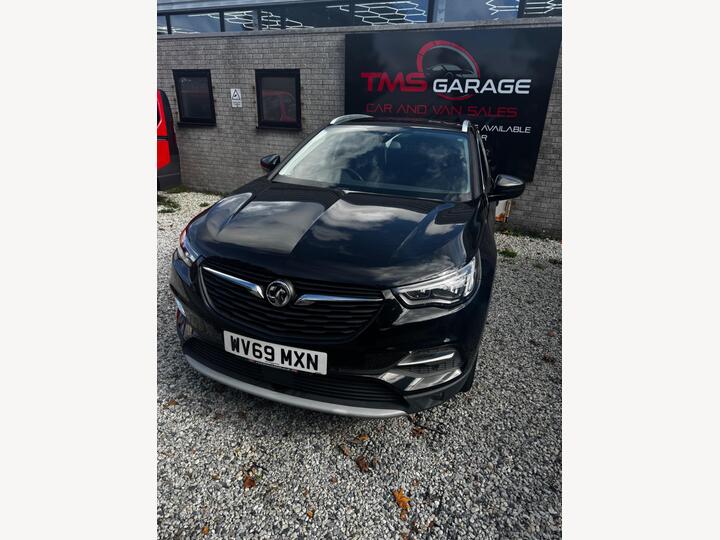 Vauxhall Grandland X 1.2 Turbo Sport Nav Euro 6 (s/s) 5dr