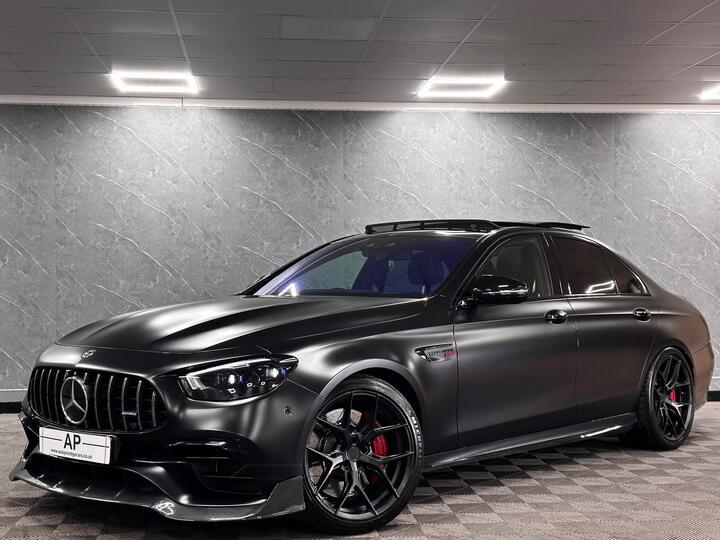 Mercedes-Benz E Class 4.0 E63 V8 BiTurbo AMG S Night Edition (Premium Plus) SpdS MCT 4MATIC+ Euro 6 (s/s) 4dr