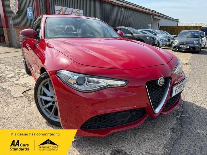 Alfa Romeo Giulia 2.0T Veloce Auto Euro 6 (s/s) 4dr Alfa Romeo Giulia 2.0T Veloce Auto Euro 6 (s/s) 4dr