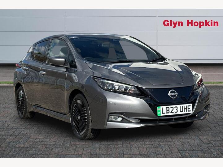 Nissan LEAF 39kWh N-Connecta Auto 5dr
