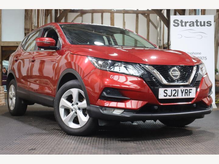 Nissan Qashqai 1.3 DIG-T Acenta Premium Euro 6 (s/s) 5dr