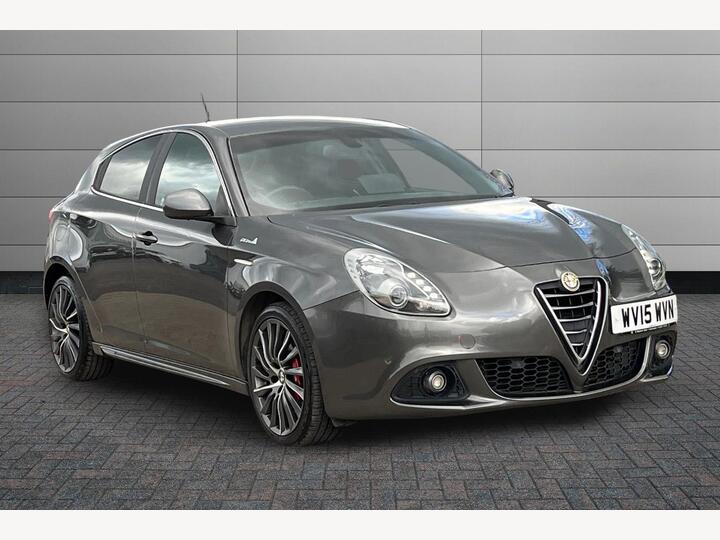 Alfa Romeo Giulietta 1.4 TB MultiAir QV Line TCT Euro 6 (s/s) 5dr Alfa Romeo Giulietta 1.4 TB MultiAir QV Line TCT Euro 6 (s/s) 5dr