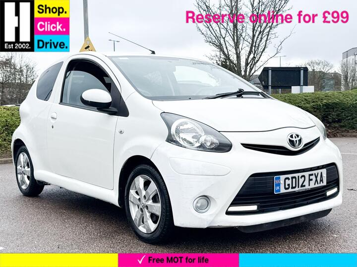 Toyota AYGO 1.0 VVT-i Fire Euro 5 3dr Toyota AYGO 1.0 VVT-i Fire Euro 5 3dr
