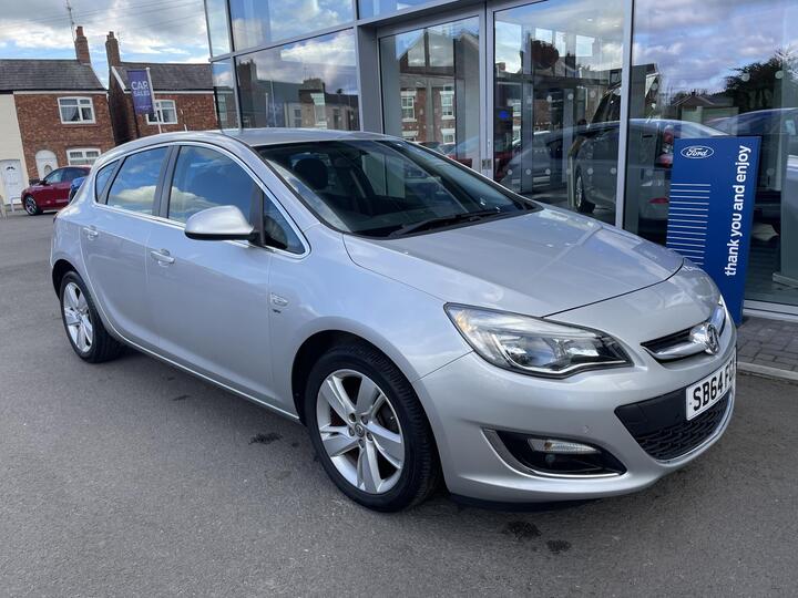 Vauxhall Astra 1.6 16v SRi Auto Euro 5 5dr