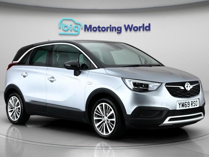 Vauxhall Crossland X 1.2 Sport Euro 6 (s/s) 5dr Vauxhall Crossland X 1.2 Sport Euro 6 (s/s) 5dr