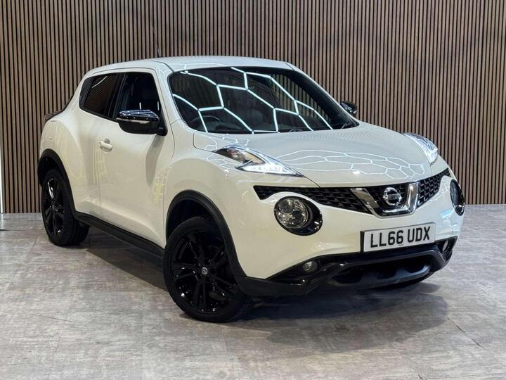 Nissan JUKE 1.6 N-Connecta XTRON Euro 6 5dr
