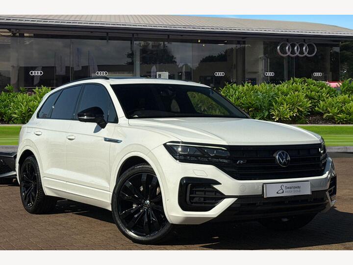 Volkswagen Touareg 3.0 TDI V6 Black Edition Tiptronic 4Motion Euro 6 (s/s) 5dr