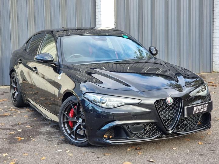 Alfa Romeo Giulia 2.9 V6 Bi-Turbo Quadrifoglio Auto Euro 6 (s/s) 4dr