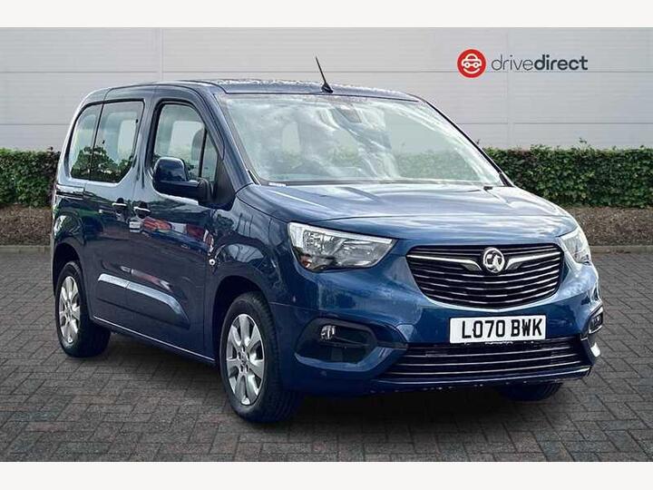 Vauxhall COMBO LIFE 1.2 Turbo Energy Auto Euro 6 (s/s) 5dr Vauxhall COMBO LIFE 1.2 Turbo Energy Auto Euro 6 (s/s) 5dr