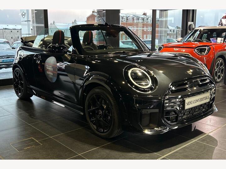 MINI Cooper Convertible 2.0C Sport Steptronic Euro 6 (s/s) 2dr