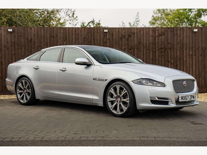 Jaguar XJ 3.0d V6 Premium Luxury Auto Euro 6 (s/s) 4dr