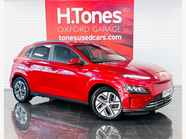 Hyundai KONA 64kWh Premium Auto 5dr (10.5kW Charger) Hyundai KONA 64kWh Premium Auto 5dr (10.5kW Charger)