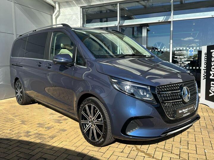 Mercedes-Benz V Class 2.0 V300d Premium G-Tronic+ Euro 6 (s/s) 5dr (7 Seat, Long)