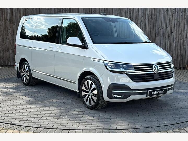 Volkswagen Caravelle 2.0 BiTDI Executive DSG Euro 6 (s/s) 5dr Volkswagen Caravelle 2.0 BiTDI Executive DSG Euro 6 (s/s) 5dr
