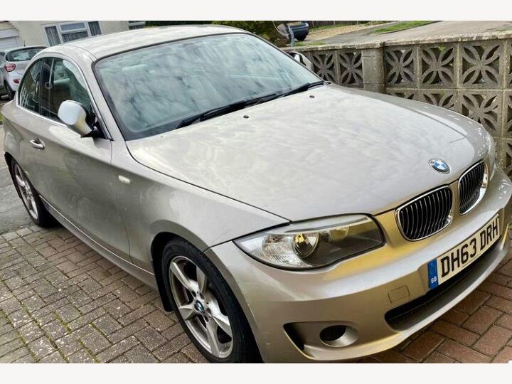 BMW 1 SERIES 2.0 118d Exclusive Edition Euro 5 (s/s) 2dr