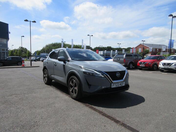 Nissan Qashqai 1.3 DIG-T MHEV N-Connecta Euro 6 (s/s) 5dr