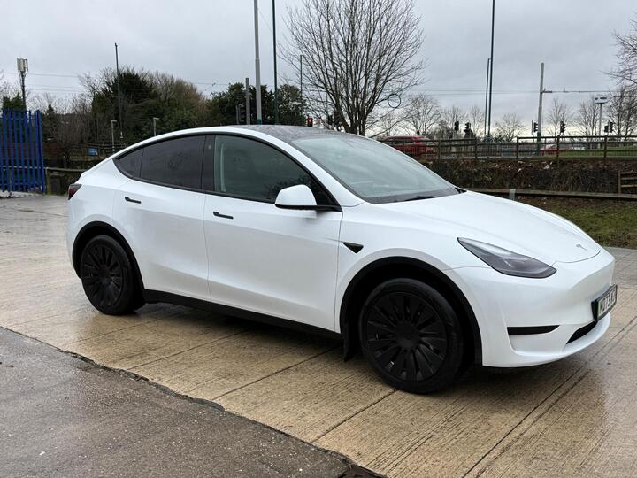Tesla Model Y Auto RWD 5dr