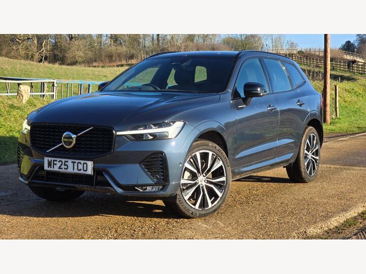 Volvo XC60 2.0 B5 MHEV Plus Auto AWD Euro 6 (s/s) 5dr