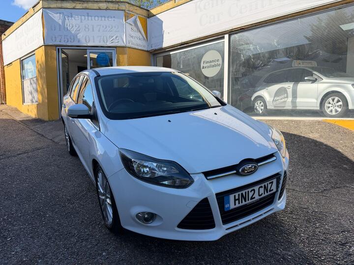 Ford Focus 1.6 Zetec Euro 5 5dr