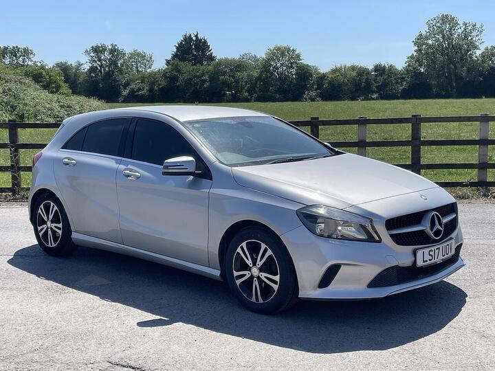 Mercedes-Benz A Class 1.5 A180d SE 7G-DCT Euro 6 (s/s) 5dr