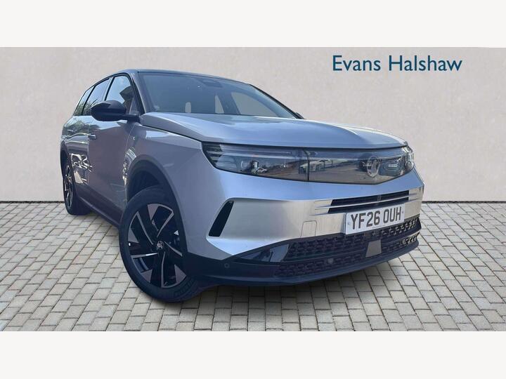 Vauxhall GRANDLAND HATCHBACK 1.2 Hybrid 145 Ultimate 5dr E-DCT6 [Fixed Roof]