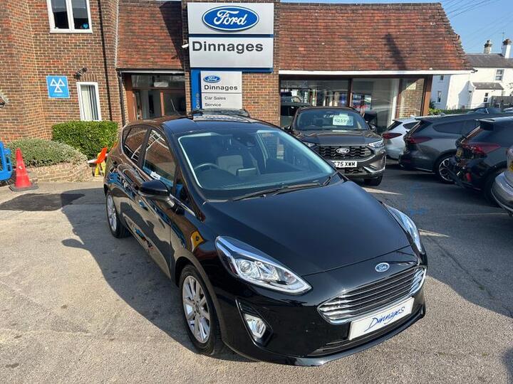 Ford Fiesta 1.0T EcoBoost Titanium Euro 6 (s/s) 5dr