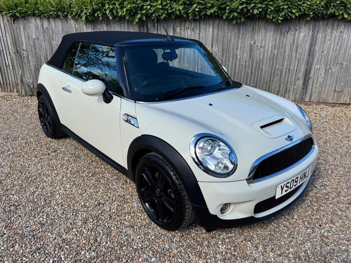MINI Convertible 1.6 Cooper S Euro 4 2dr