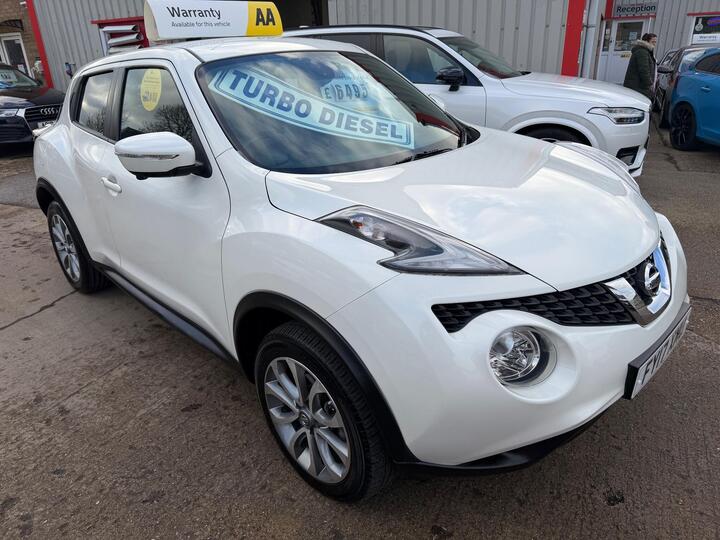 Nissan Juke 1.5 DCi Tekna Euro 6 (s/s) 5dr Nissan Juke 1.5 DCi Tekna Euro 6 (s/s) 5dr