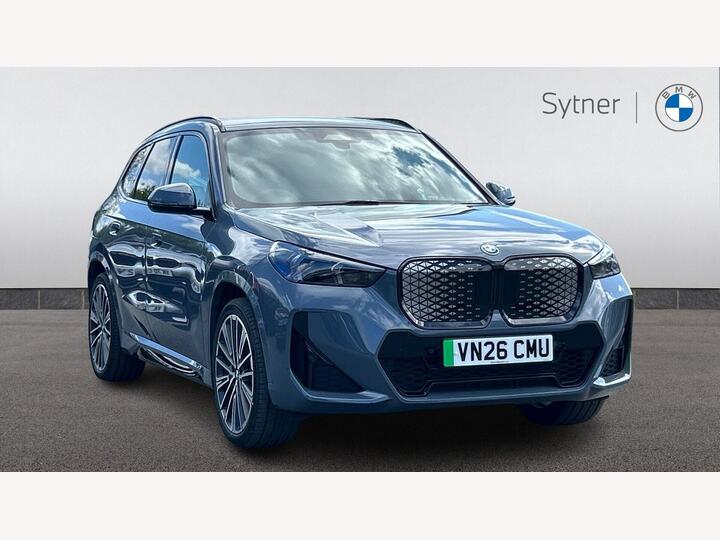 BMW IX1 IX1 XDrive30 Shadow Edition